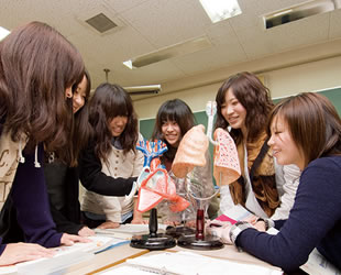 愛生会看護専門学校